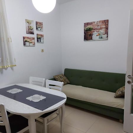 Appartamento Apartman Jelinic Spalato Esterno foto