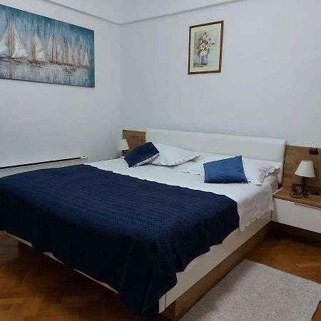 Appartamento Apartman Jelinic Spalato Esterno foto