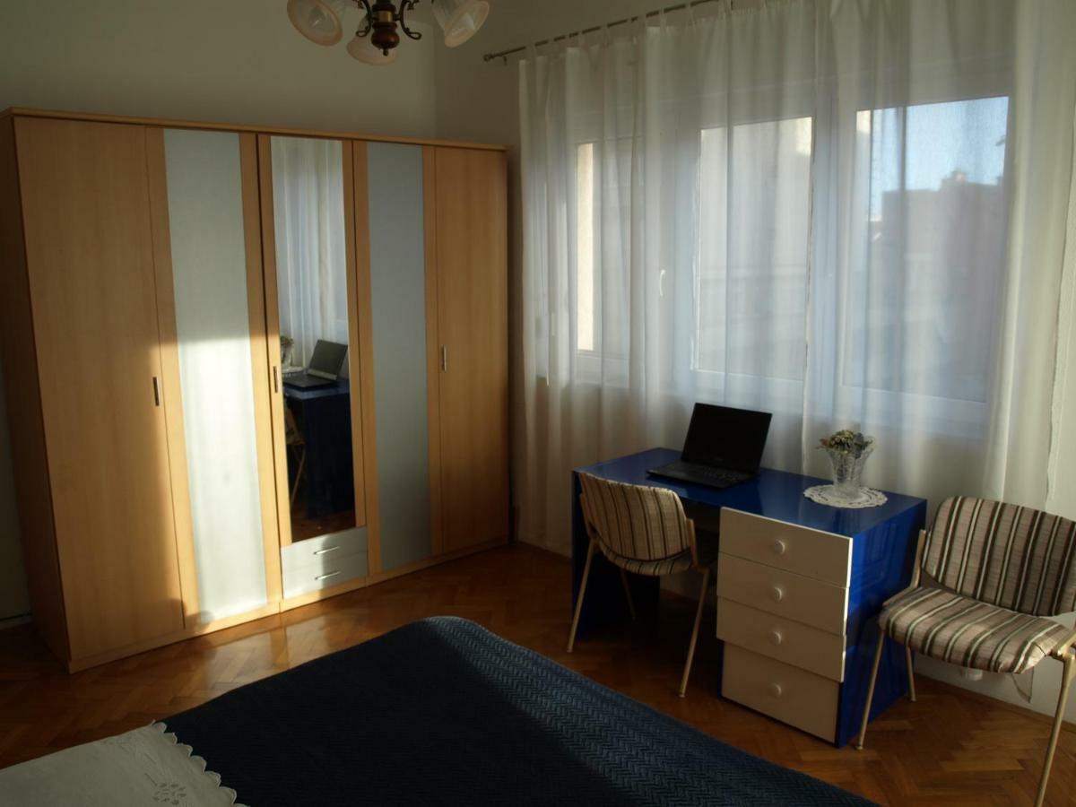 Appartamento Apartman Jelinic Spalato Esterno foto