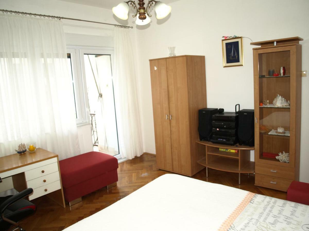 Appartamento Apartman Jelinic Spalato Esterno foto