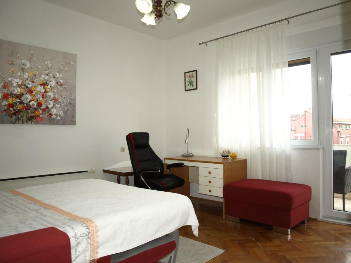 Appartamento Apartman Jelinic Spalato Esterno foto